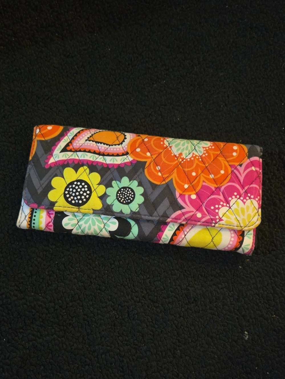 Vera Bradley Ziggy Zinnia Trifold Wallet